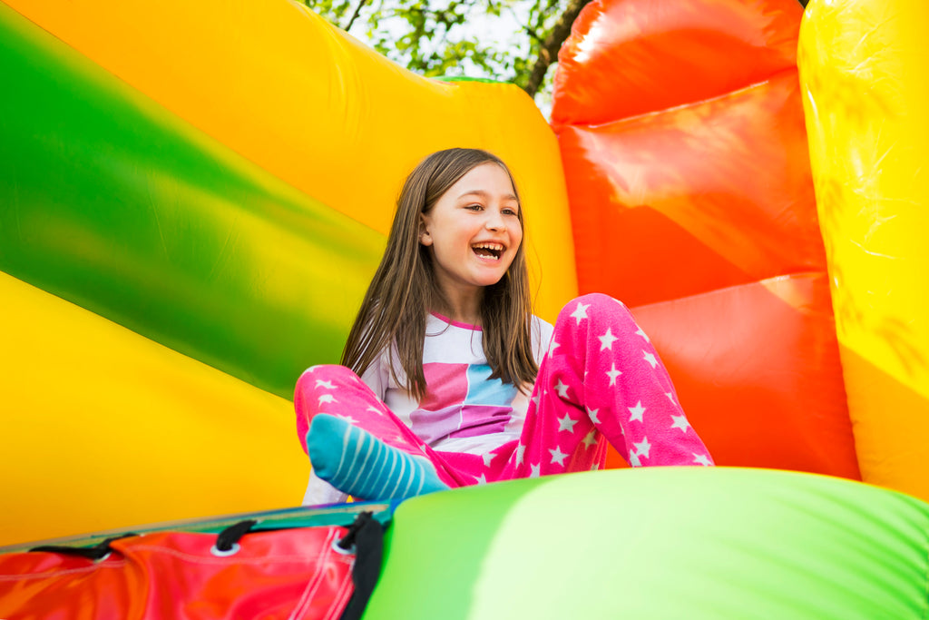 BouncyHop offers commercial wet and dry inflatable bounce houses, commercial grade pole tents and commercial air blowers, inflatable water slides, inflatable games with 1 Year Warranty & Free Shipping in the continental US!